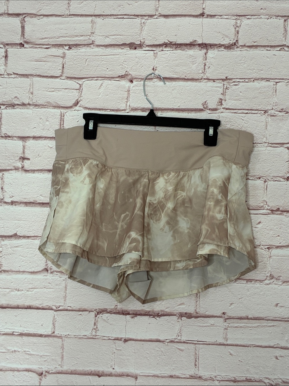 Calia Kick It Up Short in Sacred Smoke Sandstone Like New Large - Picture 3 of 9